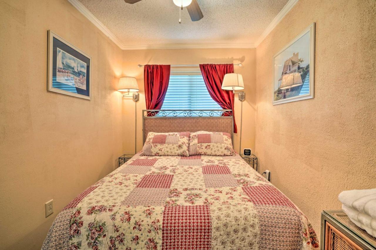 Isle Of Palms Beachfront Condo With Balcony And Pool! מראה חיצוני תמונה